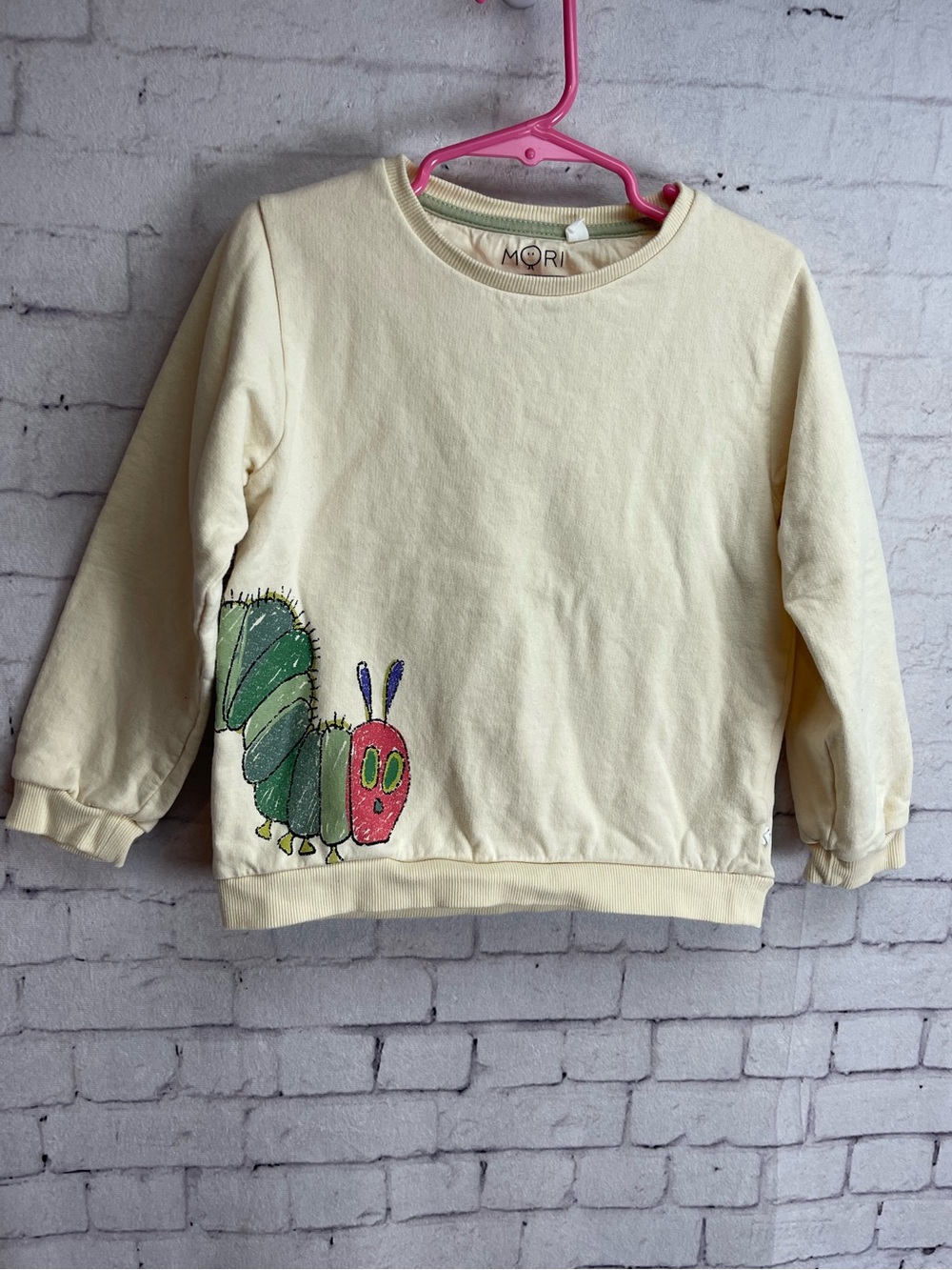 Mori x the very hungry caterpillar size 4-5 years long sleeve shirt